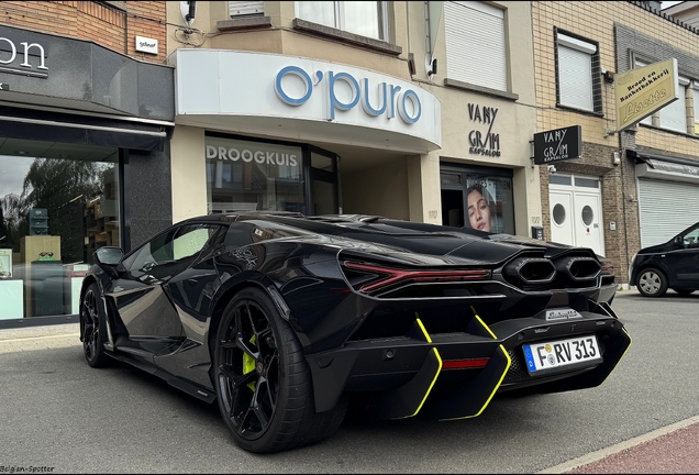 Lamborghini Revuelto