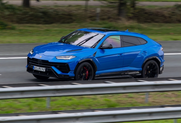 Lamborghini Urus S