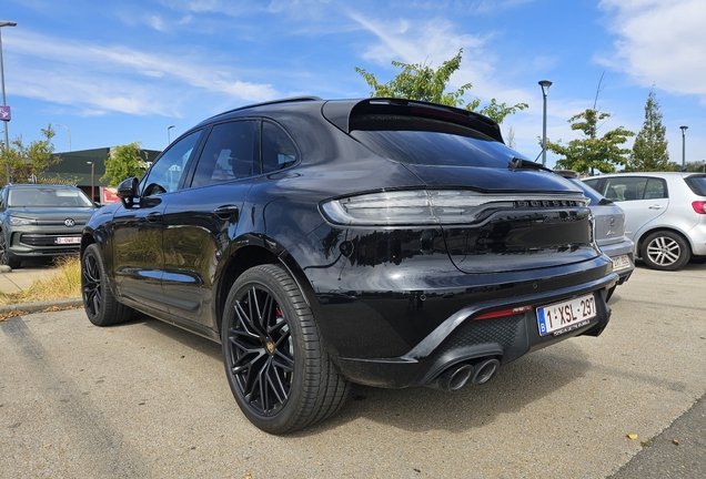 Porsche 95B Macan GTS MkII
