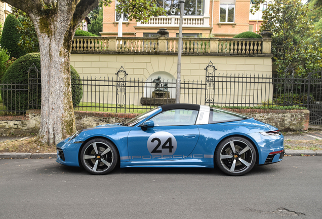 Porsche 992 Targa 4S MkI Heritage Design Edition