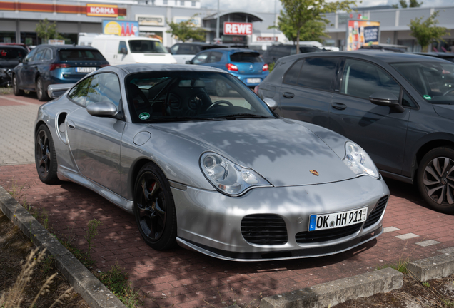 Porsche 996 Turbo