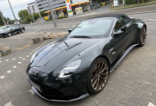 Aston Martin V8 Vantage Roadster