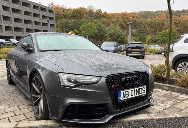 Audi RS5 B8 2012