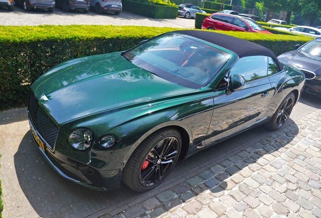 Bentley Continental GTC V8 2020