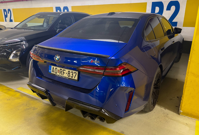 BMW M5 G90