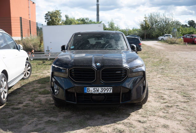 BMW XM G09