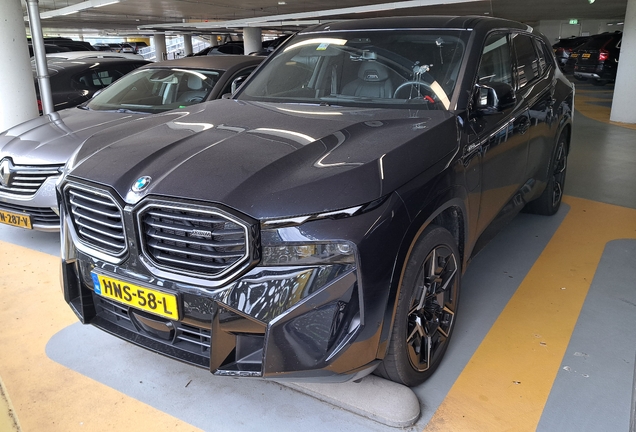 BMW XM G09