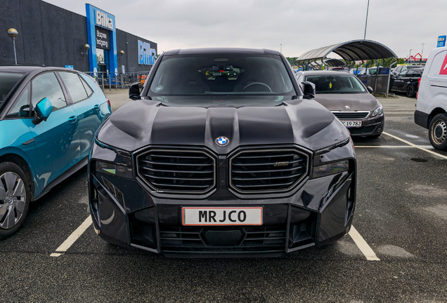 BMW XM G09