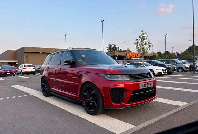 Land Rover Range Rover Sport SVR 2018 Carbon Edition
