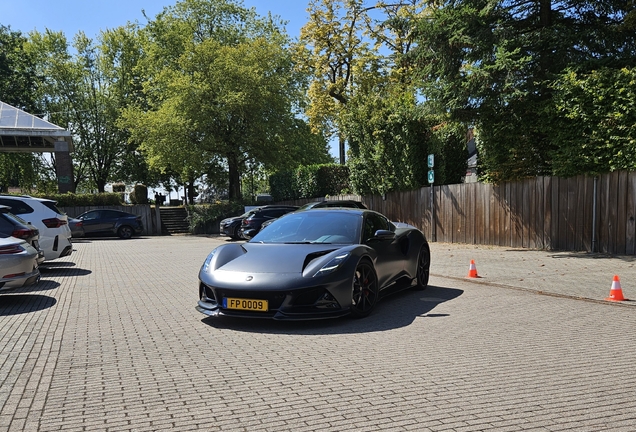 Lotus Emira