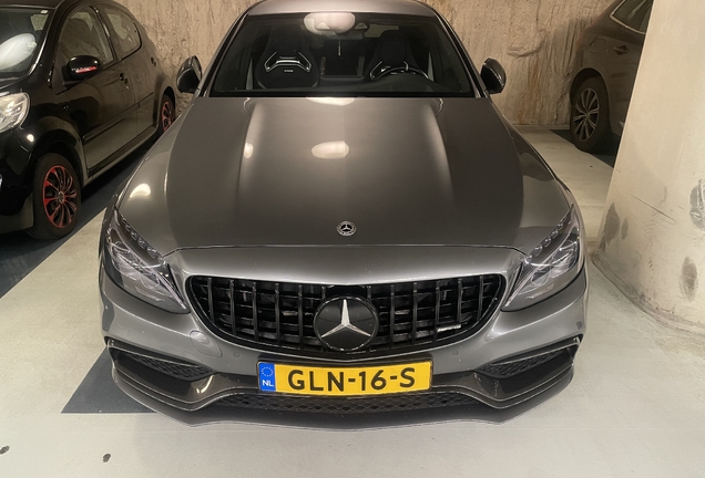Mercedes-AMG C 63 S W205