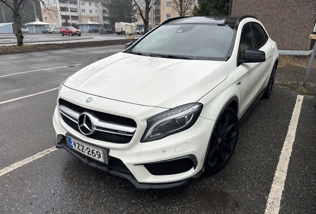 Mercedes-AMG GLA 45 X156
