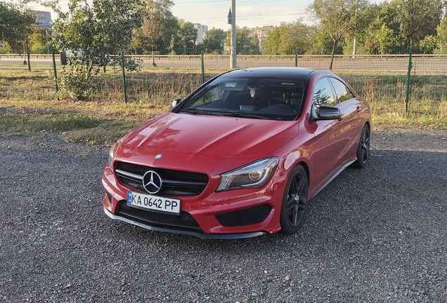 Mercedes-Benz CLA 45 AMG C117