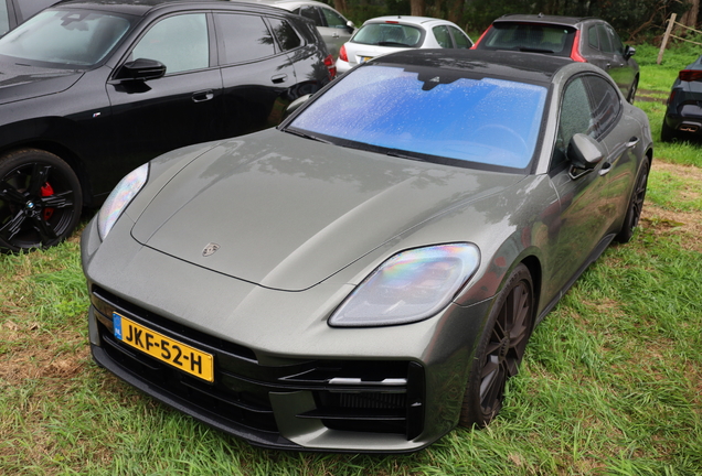 Porsche 972 Panamera Turbo E-Hybrid