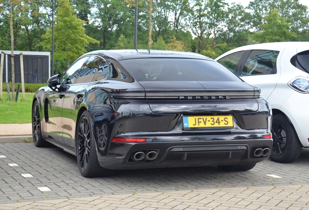 Porsche 972 Panamera Turbo S E-Hybrid