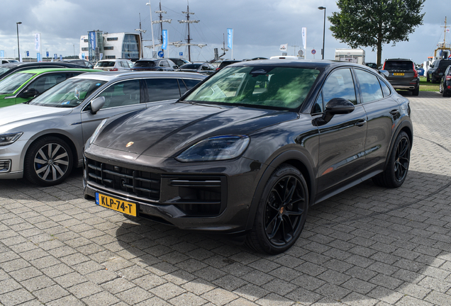 Porsche Cayenne Coupé Turbo E-Hybrid