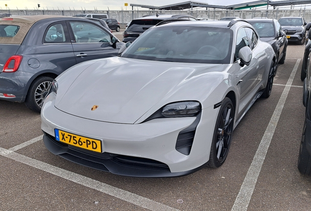 Porsche Taycan GTS Sport Turismo MkI