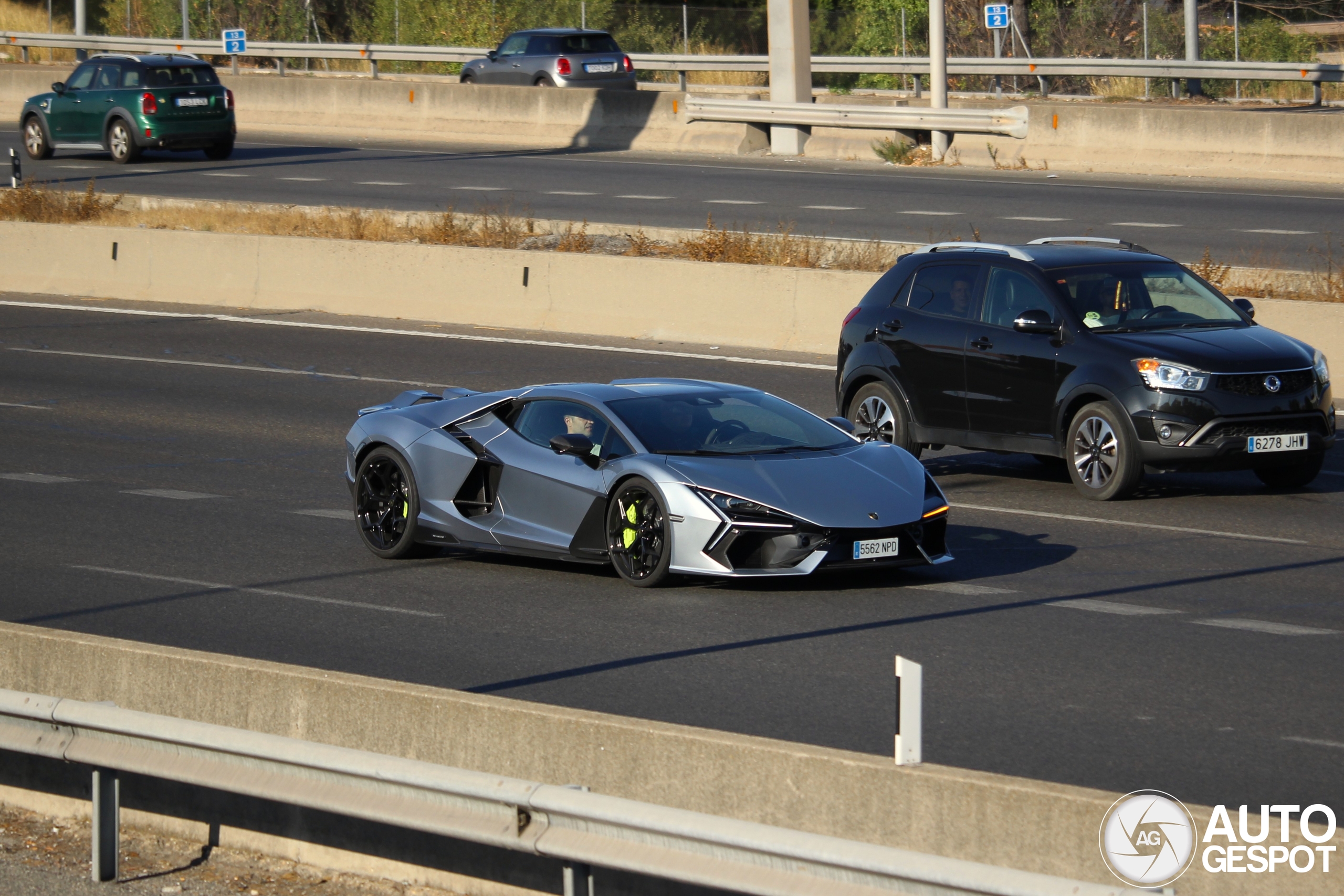 Lamborghini Revuelto