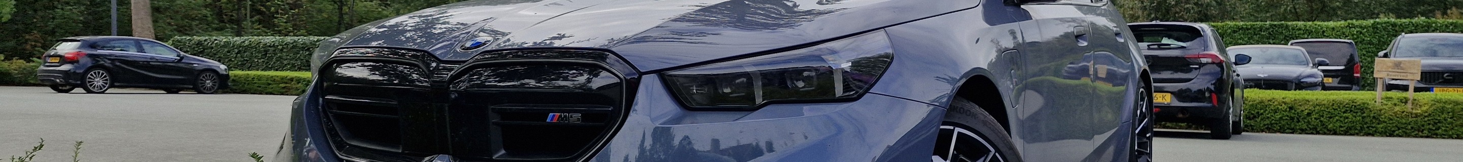 BMW M5 G90