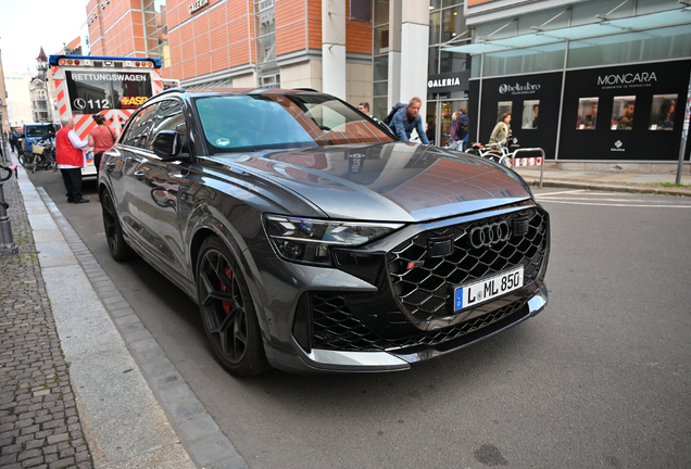 Audi RS Q8 2024