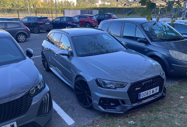 Audi RS4 Avant B9