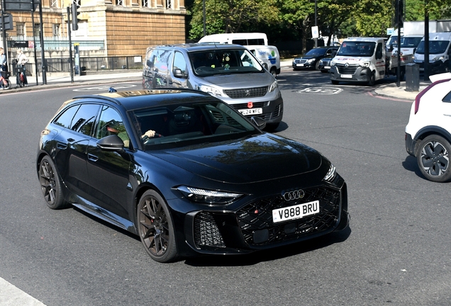 Audi RS5 Avant B10