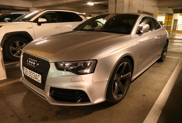 Audi RS5 B8 2012