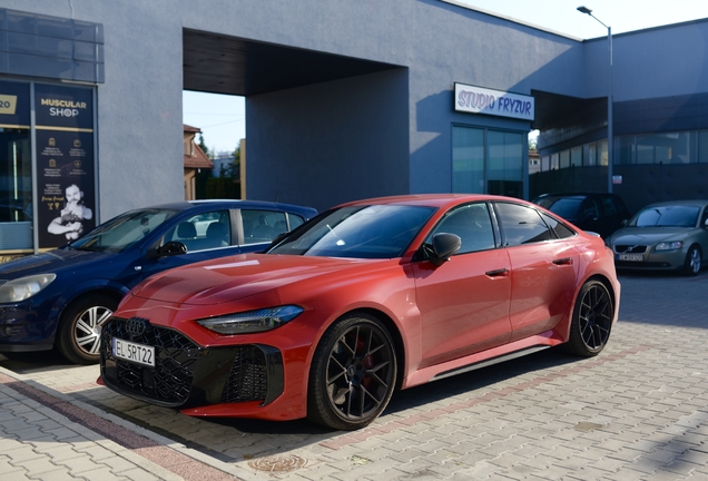 Audi RS5 Sedan B10