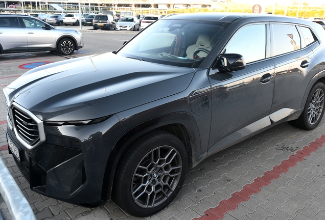 BMW XM G09