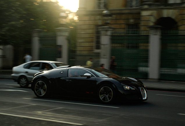 Bugatti Veyron 16.4 Sang Noir