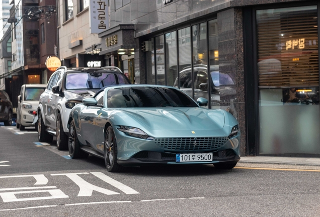 Ferrari Roma Spider