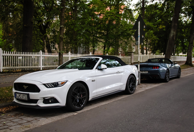 Ford Mustang GT Convertible 2015
