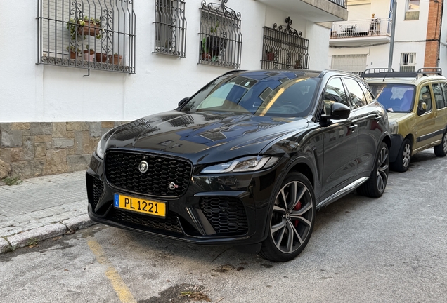 Jaguar F-PACE SVR