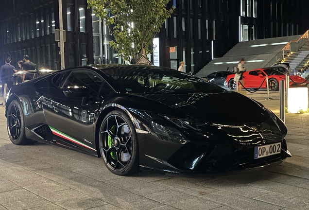 Lamborghini Huracán LP640-4 Performante