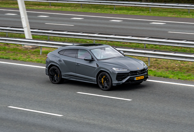 Lamborghini Urus SE
