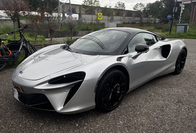 McLaren Artura