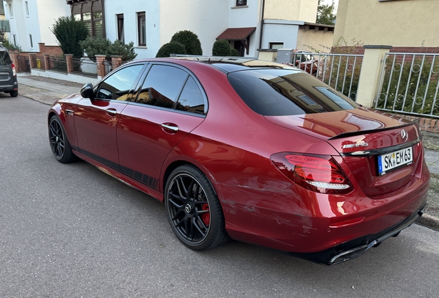 Mercedes-AMG E 63 S W213