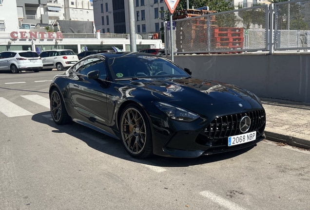 Mercedes-AMG GT 63 C192