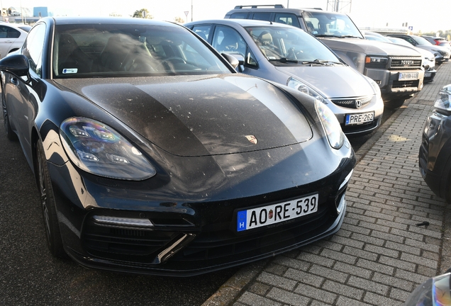 Porsche 971 Panamera Turbo S E-Hybrid MkI
