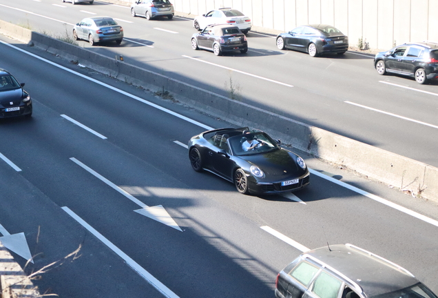 Porsche 991 Carrera 4 GTS Cabriolet MkI