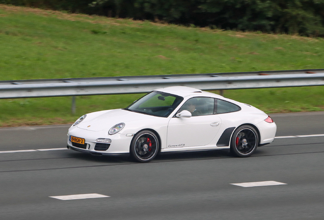 Porsche 997 Carrera GTS
