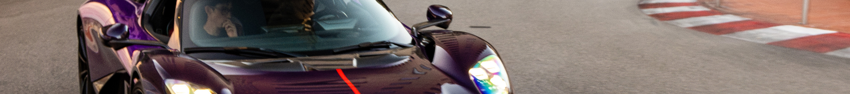 Aston Martin Valhalla