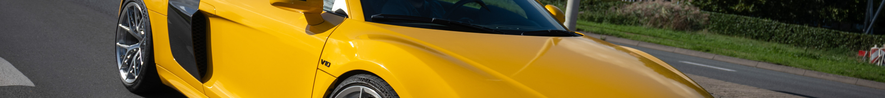Audi R8 V10