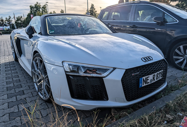 Audi R8 V10 Spyder 2016