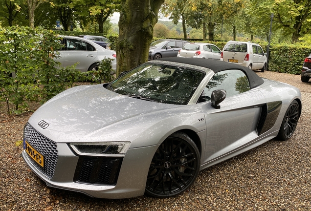 Audi R8 V10 Spyder 2016