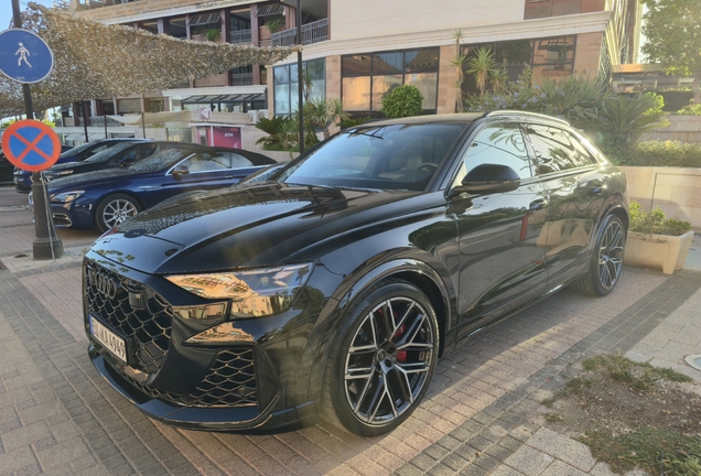 Audi RS Q8 2024