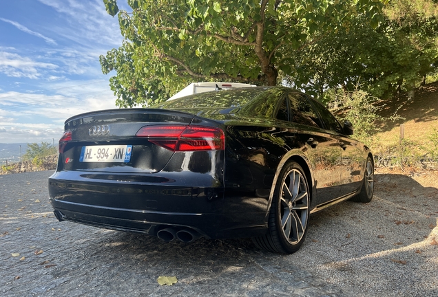 Audi S8 D4 Plus