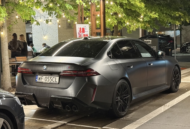 BMW M5 G90