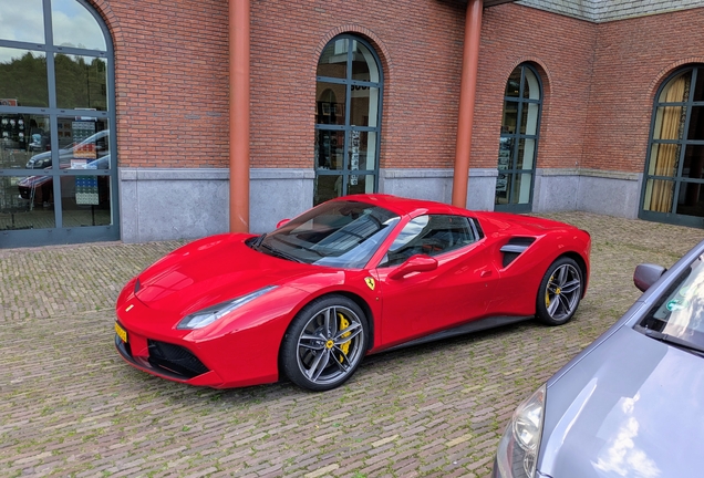 Ferrari 488 Spider