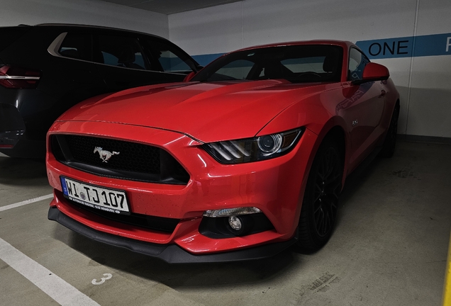 Ford Mustang GT 2015